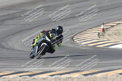 media/Oct-30-2025-Racers Edge (Thu) [[dabbdaf680]]/3-B Group/Session 2 (Bowl Exit)/